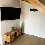 شقة Biala Perla